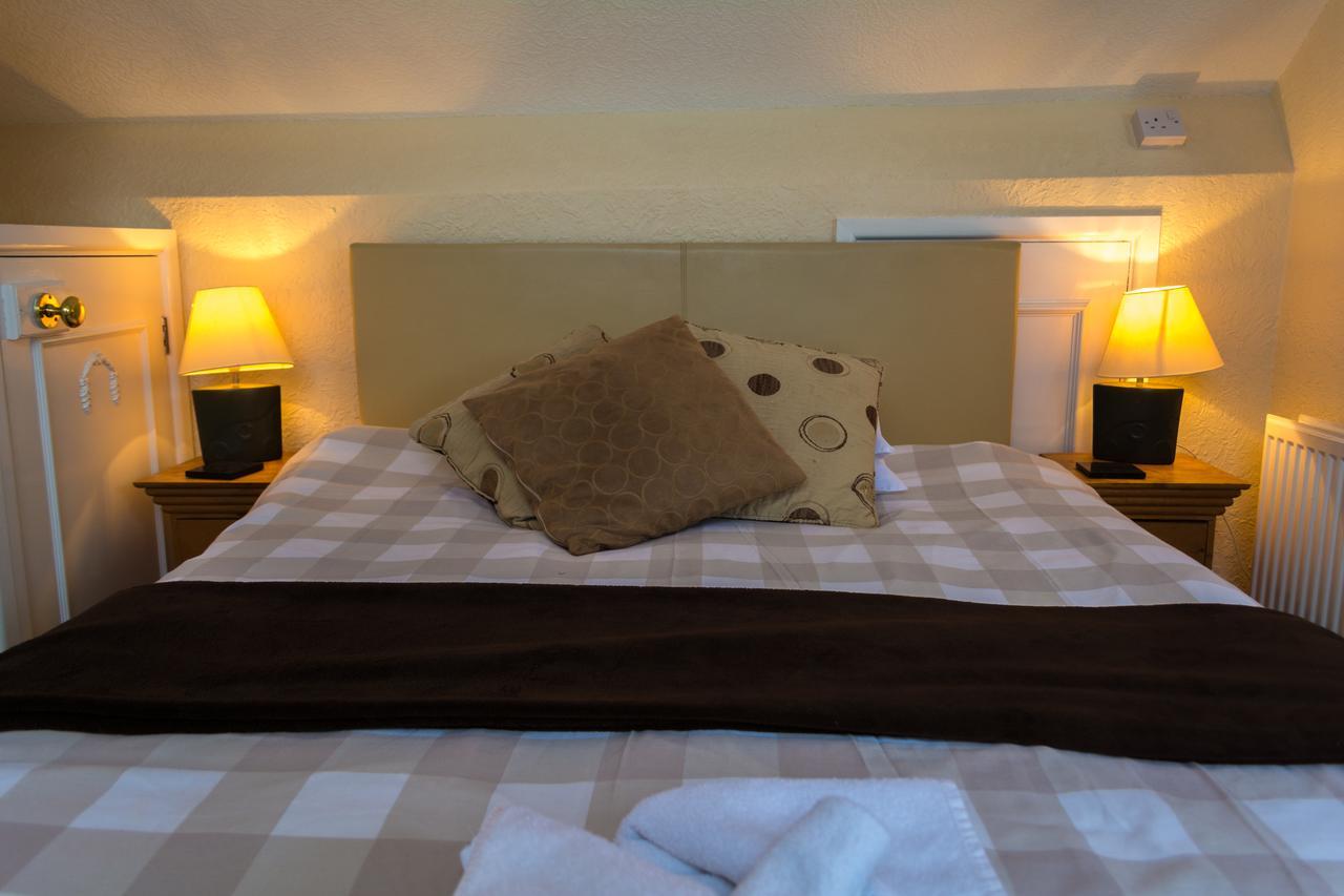 The Lodge Swindon Eksteriør billede
