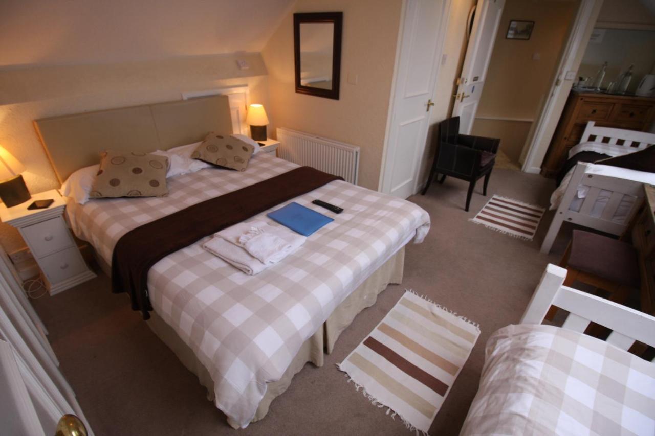 The Lodge Swindon Eksteriør billede
