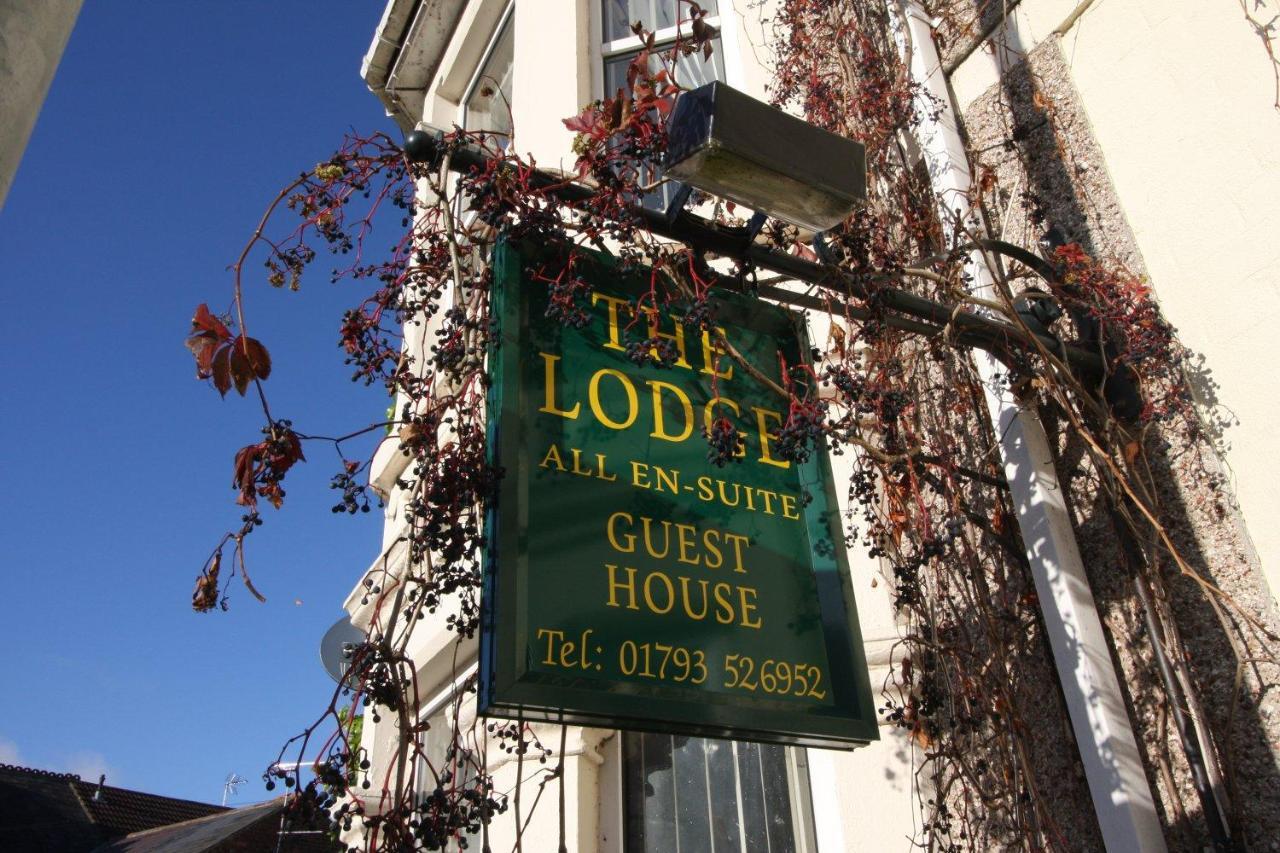 The Lodge Swindon Eksteriør billede